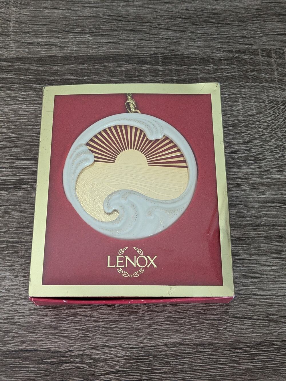 Lenox Christmas Ornament Footprints In The Sand Golden Jesus Christ Gold Color